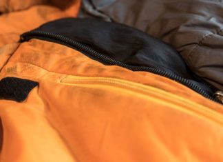 Hướng dẫn cách vệ sinh túi ngủ đúng cách