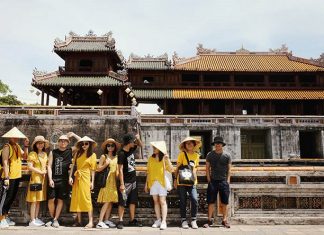 25 địa điểm Tết nên đi du lịch ở đâu TRONG NƯỚC và NƯỚC NGOÀI