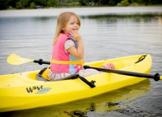 Chèo thuyền Kayak cùng trẻ