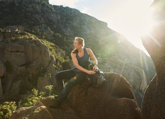 Quần áo chống nắng là gì? Tại sao nên mặc quần áo có chỉ số chống nắng (UPF)?