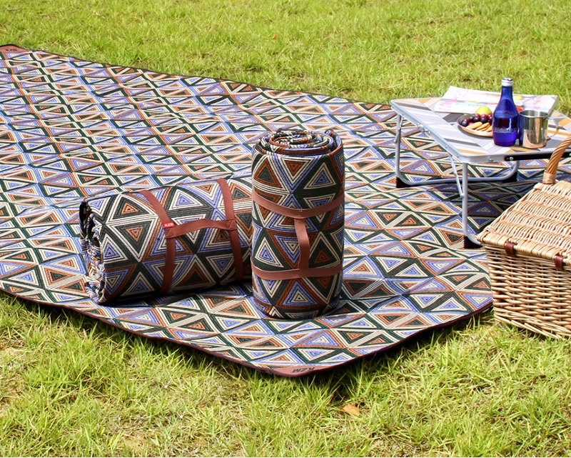 Tấm thảm trải mang đi picnic