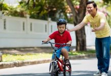 Cách hướng dẫn trẻ đi xe đạp dễ dàng