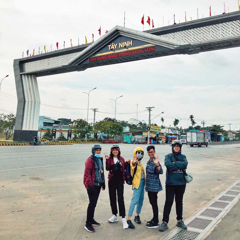 Cổng chào thành phố Tây Ninh