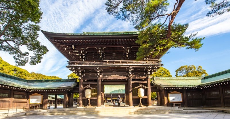 Quang cảnh đền thờ Meiji
