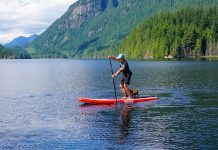 Bí quyết luyện tập để chèo thuyền kayak và SUP