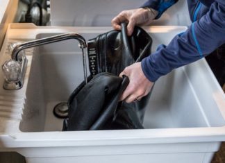 Hướng dẫn cách vệ sinh bộ đồ lặn