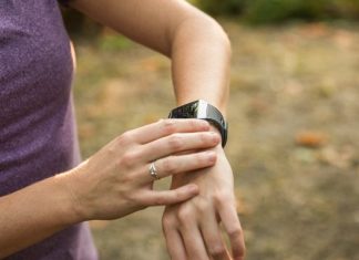 Cách chọn thiết bị theo dõi tốc độ và khoảng cách