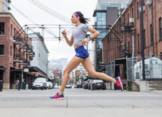 Nên mặc gì khi chạy bộ?