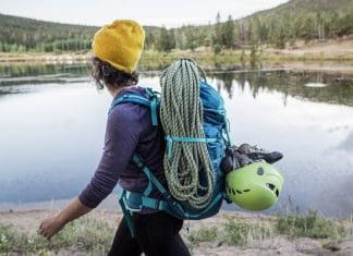 Danh sách các vật dụng cần thiết khi leo núi thể thao