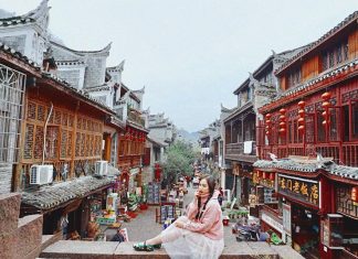 Phượng Hoàng Cổ Trấn ở đâu? Kinh nghiệm đi Phượng Hoàng Cổ Trấn theo tour và tự túc 2019 từ A-Z phượng hoàng cổ trấn trung quốc