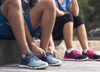 Hướng dẫn cách chọn giày chạy bộ nam nữ chi tiết từ A-Z