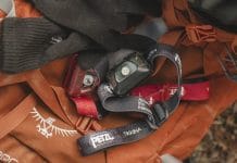 Hướng dẫn cách chọn đèn pin đội đầu