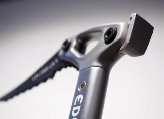 Lựa chọn rìu băng leo núi phù hợp