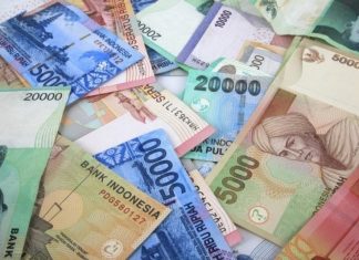 Đổi tiền Indonesia ở đâu khi đi du lịch tự túc? 7 lưu ý khi đổi tiền Indonesia sang tiền Việt Nam