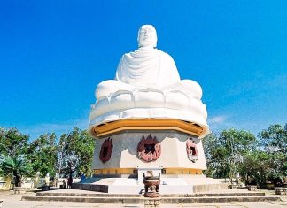 Những lưu ý khi đi tham quan chùa Long Sơn Nha Trang bạn cần biết