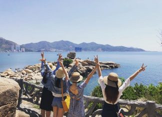 Địa chỉ và giá vé Hòn Chồng Nha Trang 2020? Khu du lịch Hòn Chồng Nha Trang có gì chơi? khu danh thắng hòn chồng