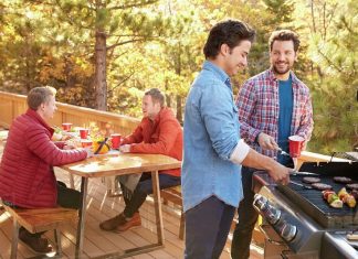 BBQ là gì? Làm tiệc nướng BBQ cần chuẩn bị những gì? Tổ chức tiệc nướng BBQ ngoài trời