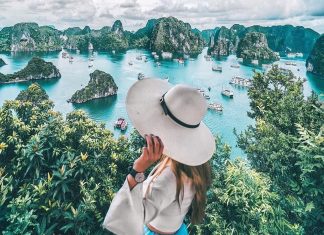 Tháng 6 nên đi du lịch ở đâu? 15 địa danh ở Việt Nam và nước ngoài nên đến Quang cảnh vịnh Hạ Long