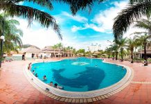 REVIEW Hồ Bơi Văn Thánh: giá vé, giờ mở cửa, có sạch đẹp không? hồ bơi văn thánh nước trong xanh sạch sẽ