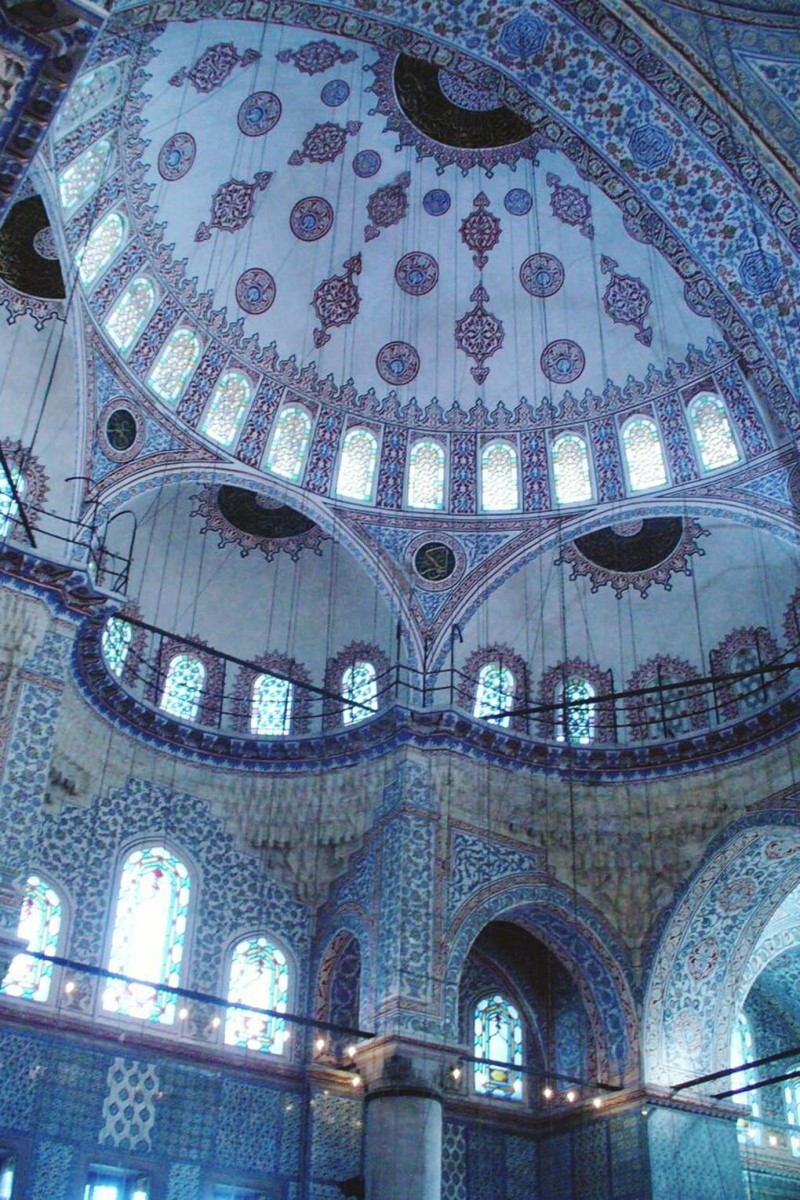 Nhà thờ Byzantine được trang trí bằng khảm và bích họa tại thành phố Istabul