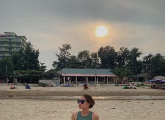 REVIEW kinh nghiệm đi bãi biển Hải Hòa 2020: ở đâu, có gì đẹp, chơi gì, ăn gì?