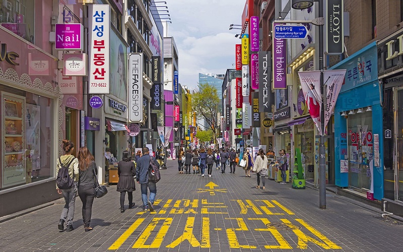 Khu chợ Myeondong