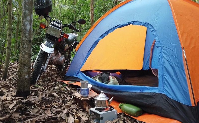 Cắm trại trong rừng Bạch Mã
