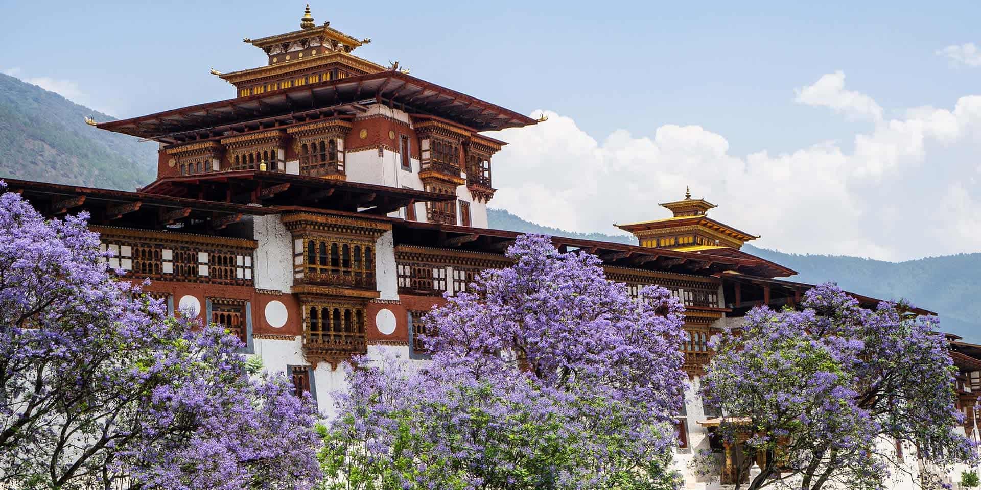 Kinh nghiệm du lịch Bhutan tự túc giá rẻ: Chi phí, Lịch trình - Travelgear  Blog