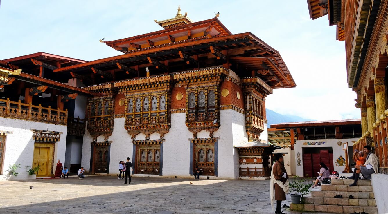 Một sân của Punaka Dzong Bhutan