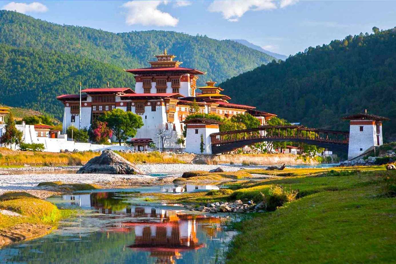 Không gian Pháo đài Punaka Dzong Bhutan