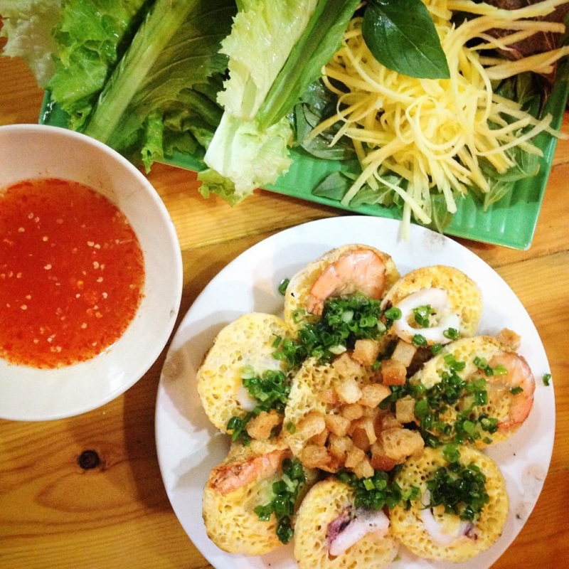 Bánh Căn Nha trang