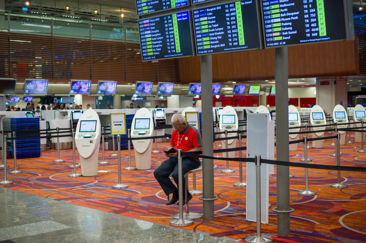Check in là gì? Khái niệm cần biết khi du lịch