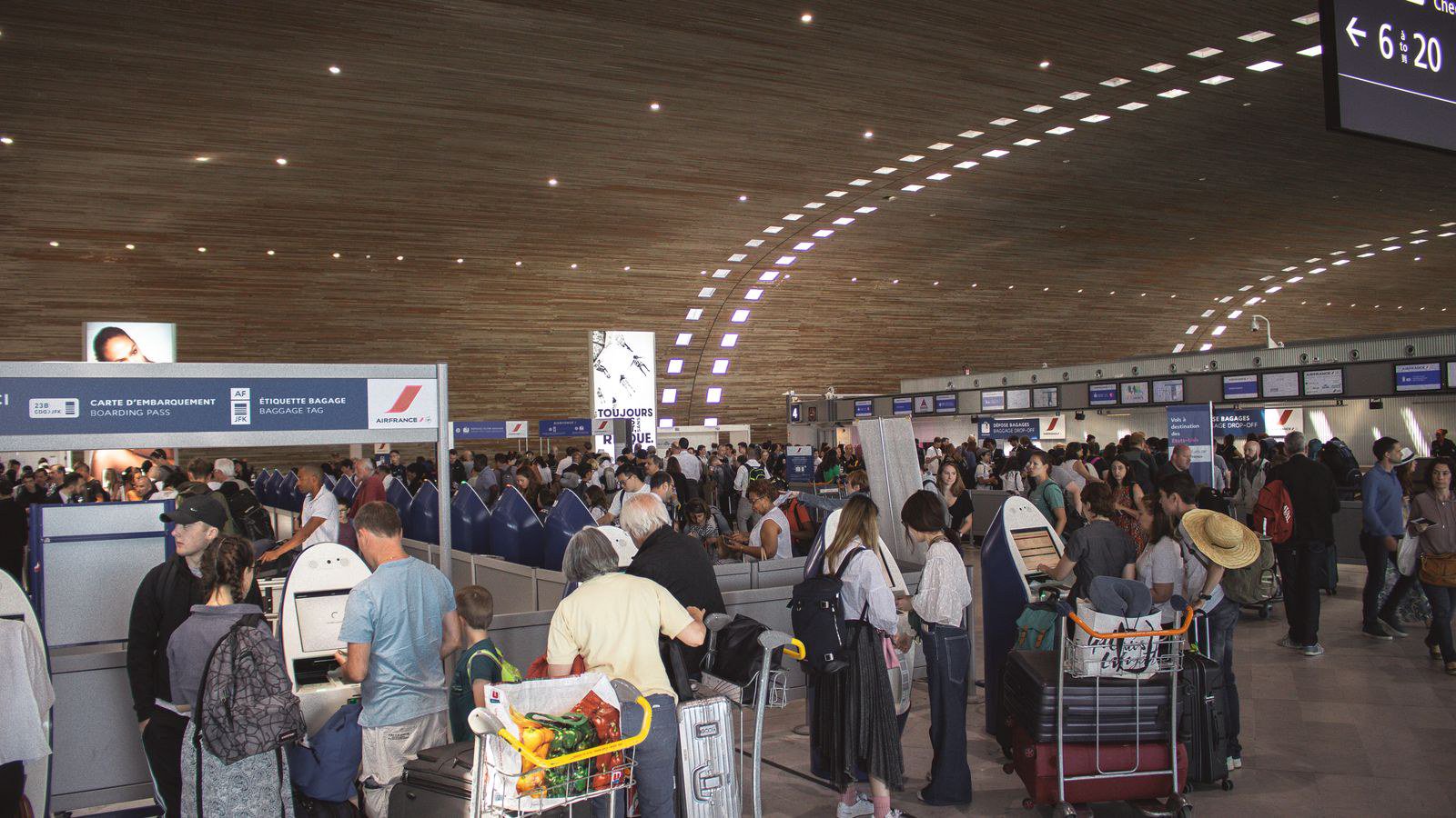 Check in tại sân bay: quầy, online, giờ đóng quầy Check in tại sân bay: quầy, online, giờ đóng quầy