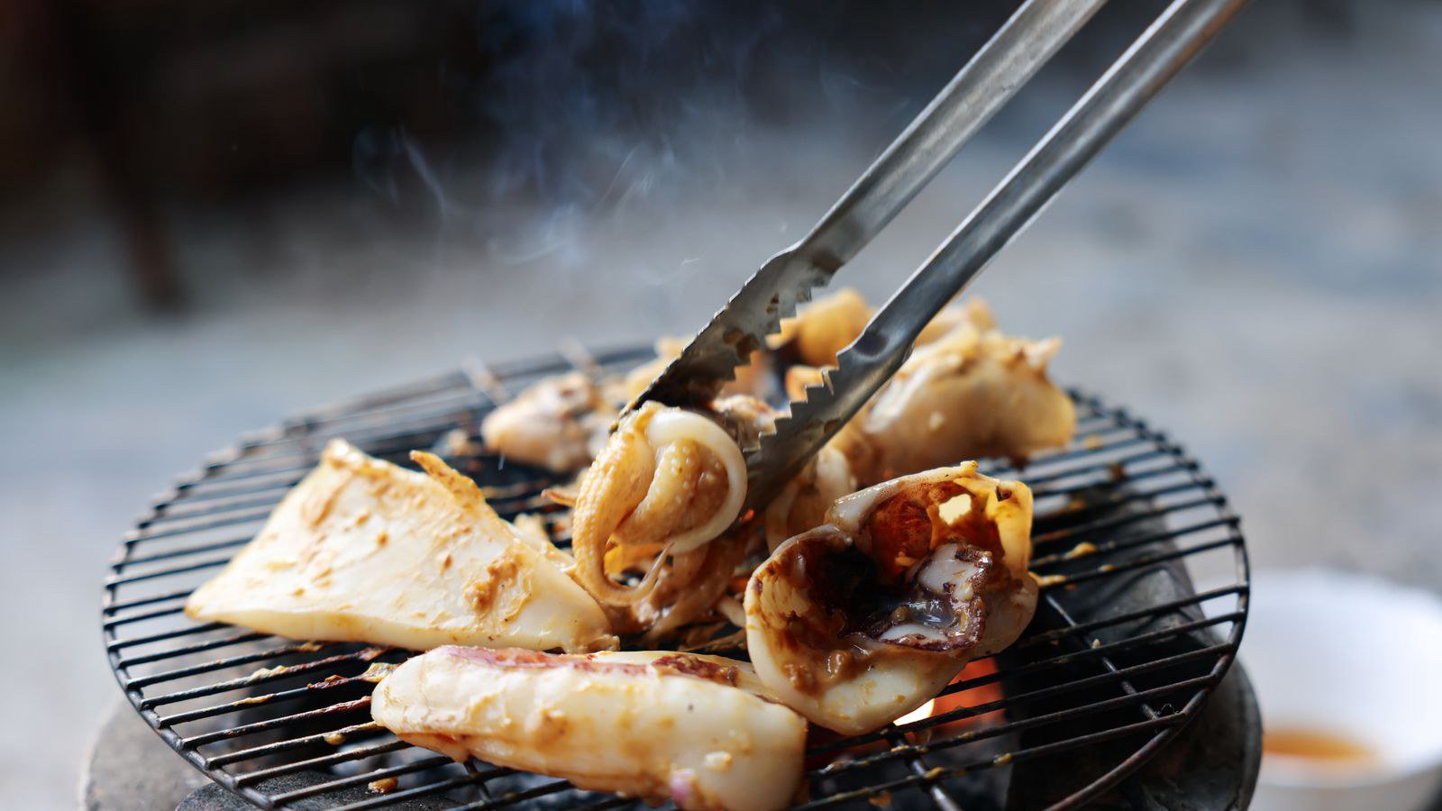 Ăn hải sản ở đâu cho hợp lý